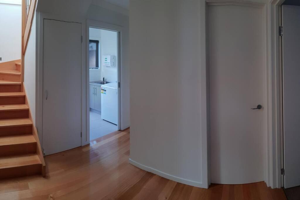 Venus Haven - Beach 1, Linen, Wifi, Netflix Venus Bay Bagian luar foto